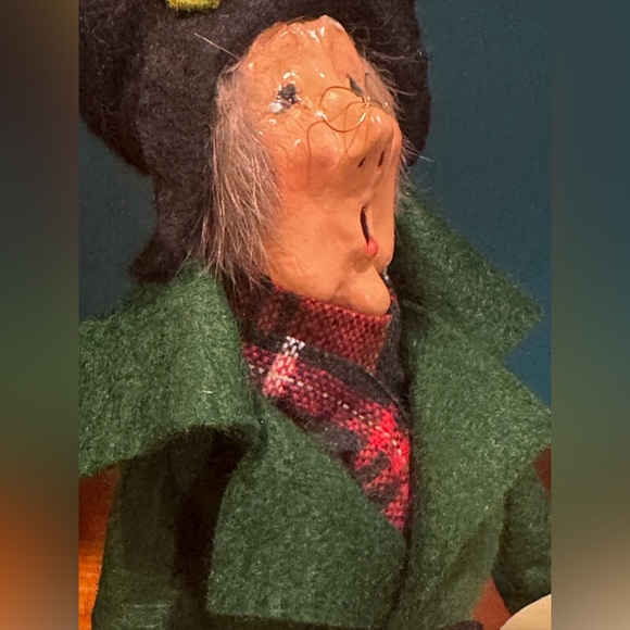 RARE - Vintage 1982 Signed BYERS' Choice Caroler - "THE CONDUCTOR" - Like New - Picture 6 of 13